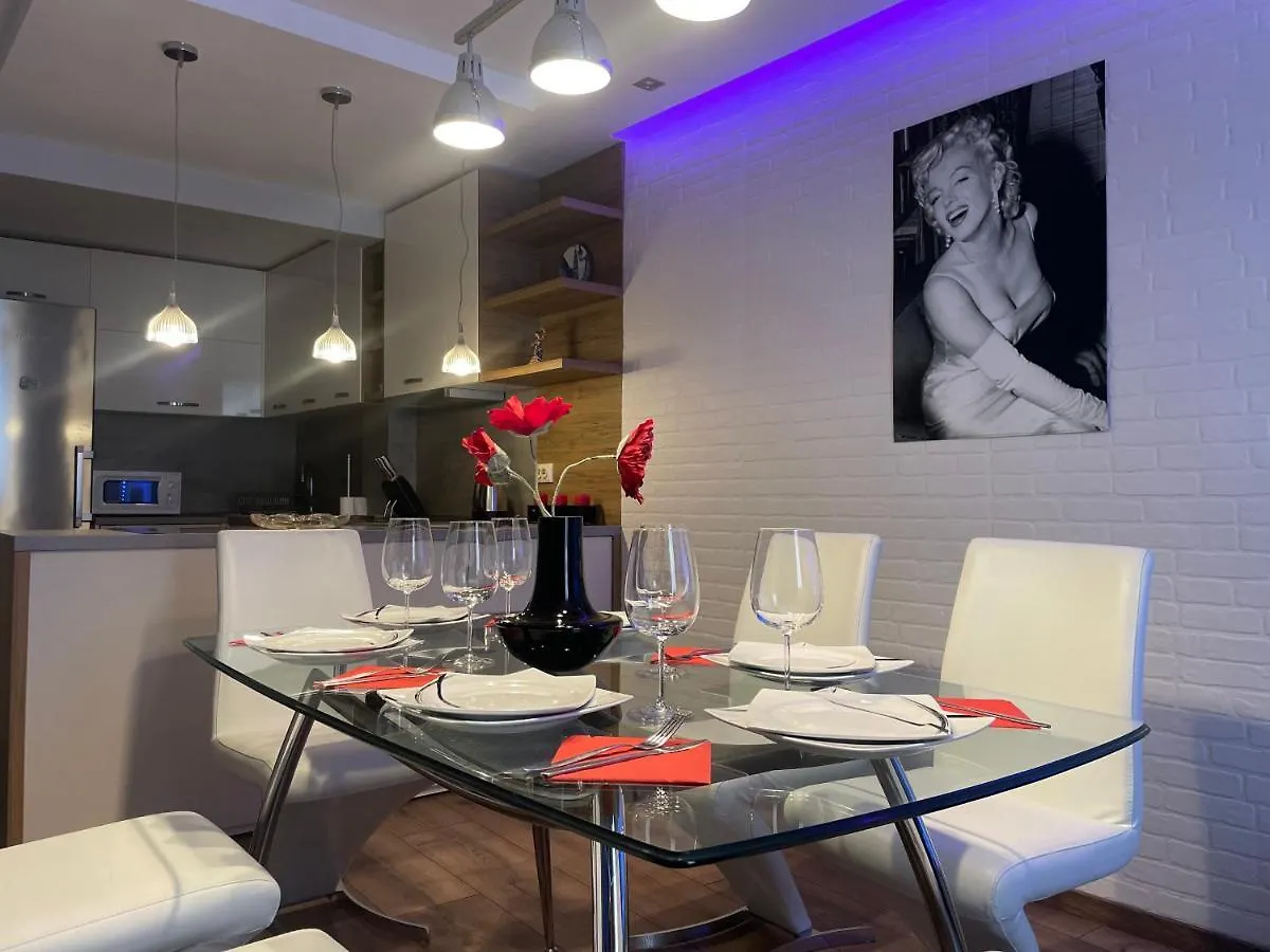 Luxury Apartments In Top City Center Varna 1